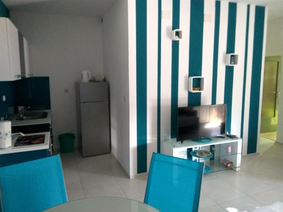 Apartment Tara Sumartin Luaran gambar