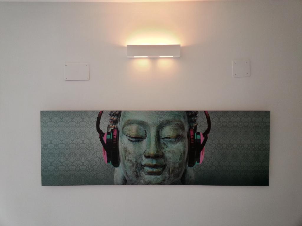 Apartment Tara Sumartin Bilik gambar